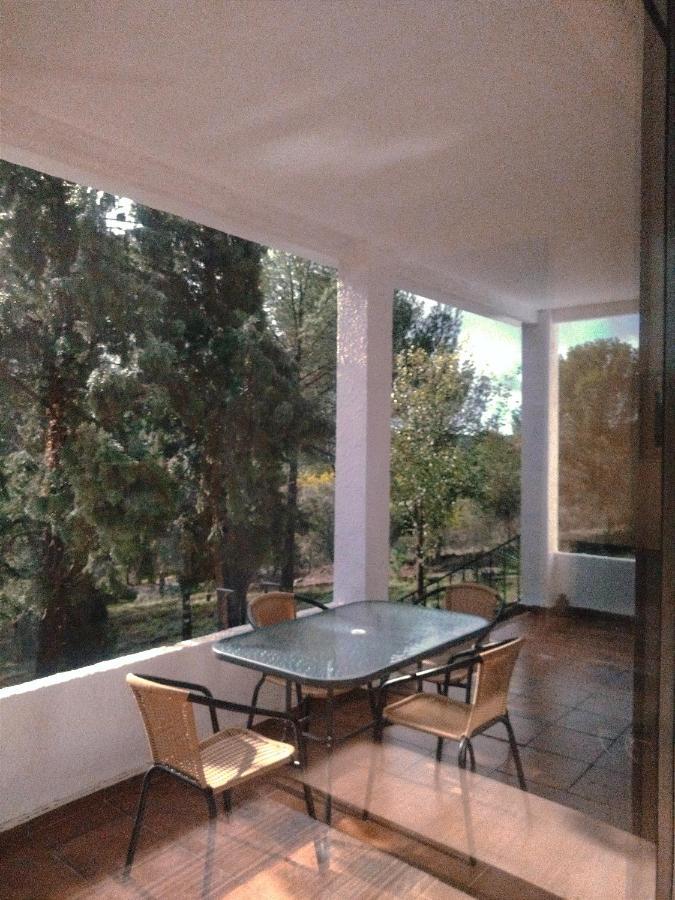 Bonita Casa Blanca En El Bosque. Villa Kordoba Bagian luar foto